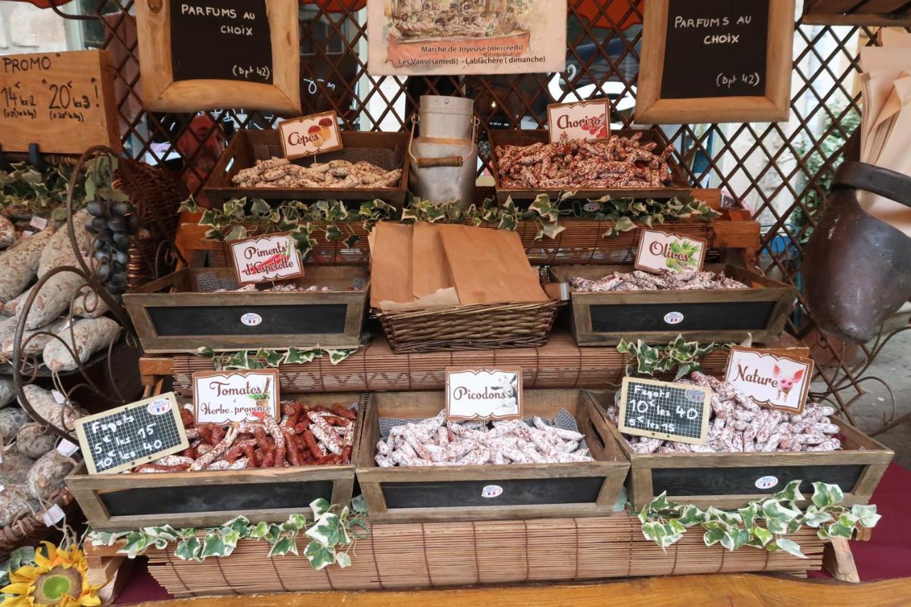 La Grange - Chez Gisi - Fuer Naturliebhaber, Abenteurer Und Geniesser Rocles  外观 照片